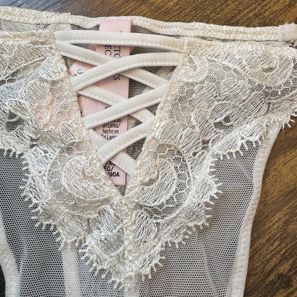 Victoria's Secret Boho Floral Embroidery Thong Panty - Picture 7 of 7